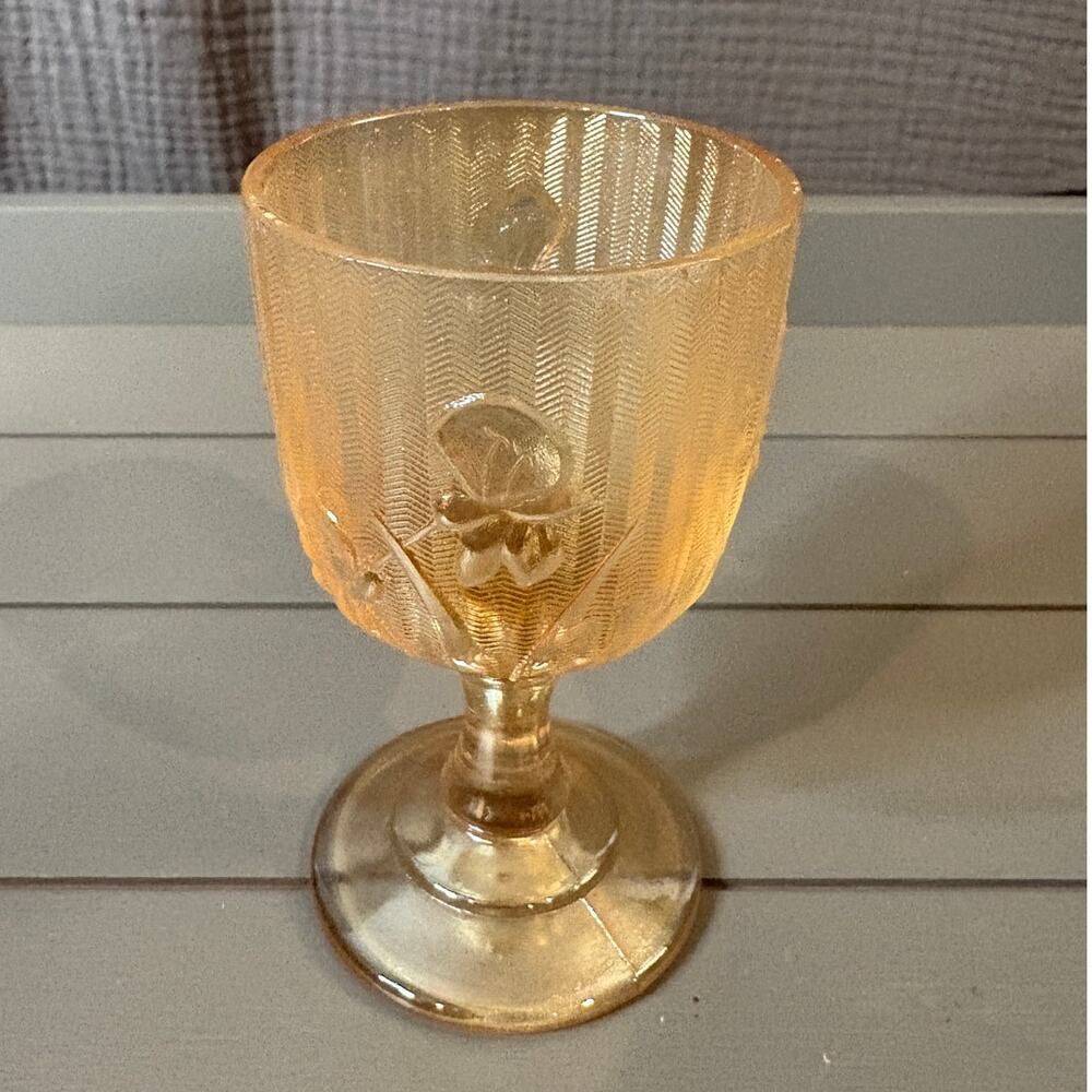 Jeanette Glass Iris & Herringbone Marigold Short Wine Goblet